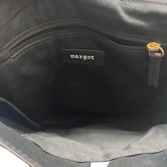 Margot Black Leather Classy Minimalist Handbag - Picture 5 of 6